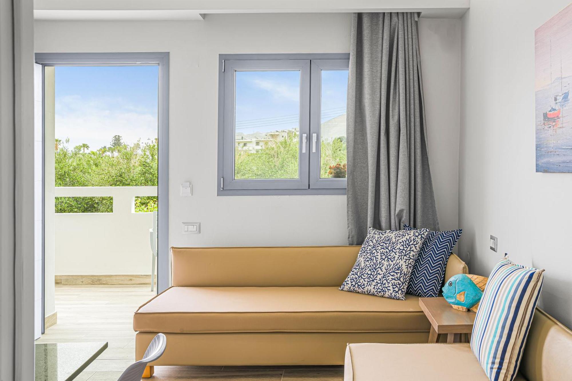 Sergiani Garden Hotel Apartments Σταλίδα Εξωτερικό φωτογραφία