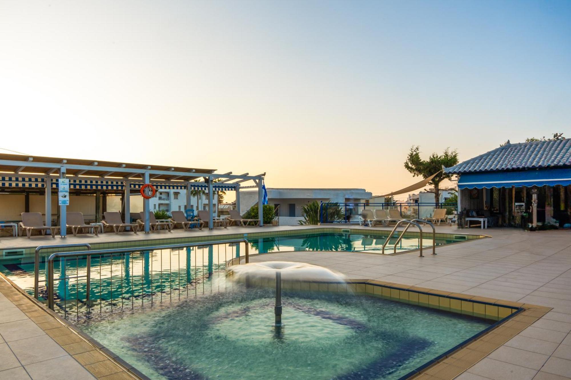 Sergiani Garden Hotel Apartments Σταλίδα Εξωτερικό φωτογραφία