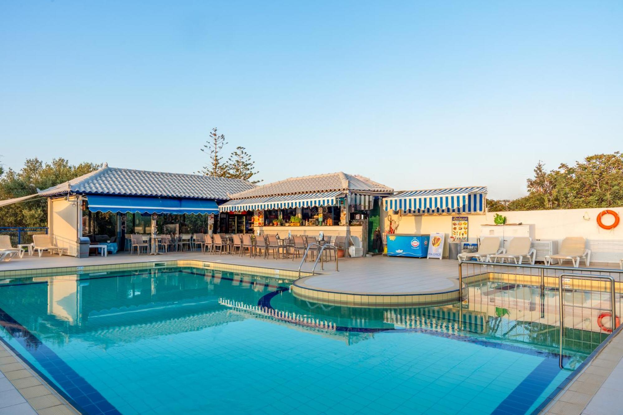 Sergiani Garden Hotel Apartments Σταλίδα Εξωτερικό φωτογραφία